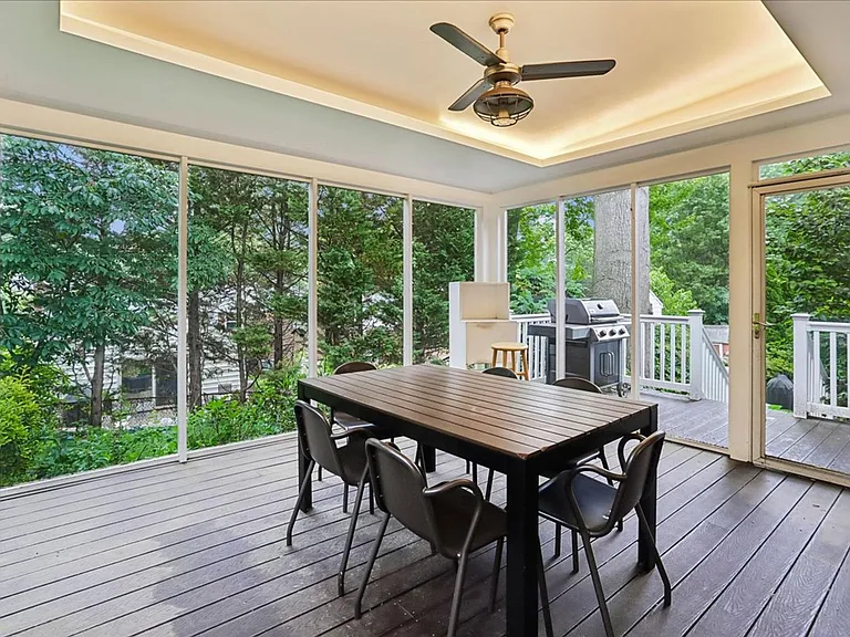 1703 Tilton Dr — Photo 34