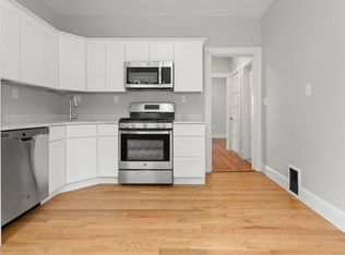 68 Saxton St FLOOR 2, Dorchester, MA 02125