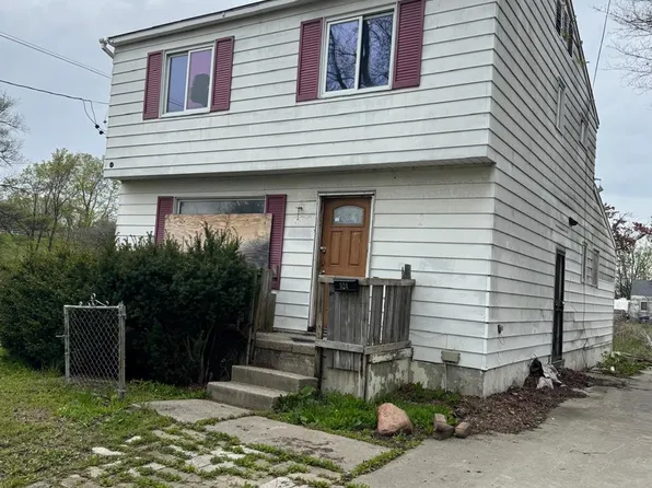 524 Crawford St, Flint, MI 48507