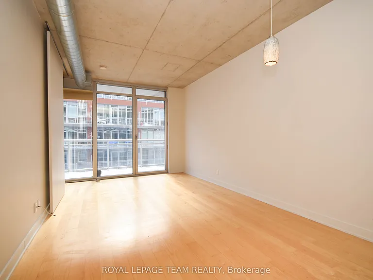 349 McLeod St #523 — Photo 11