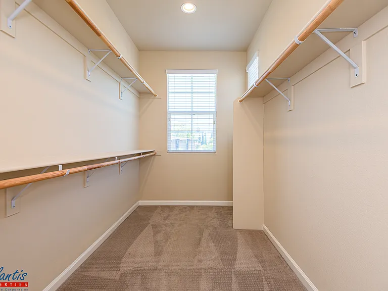 822 Tina Speciale Pl — Photo 14