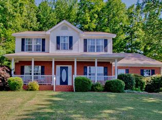 201 Stone Valley Dr, Huntsville, AL 35806