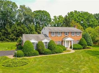 980 Wedgewood Rd, Bethlehem, PA 18017