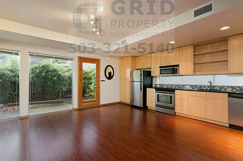 GPM588 - Vanguard Apartments (T1) Photo 1