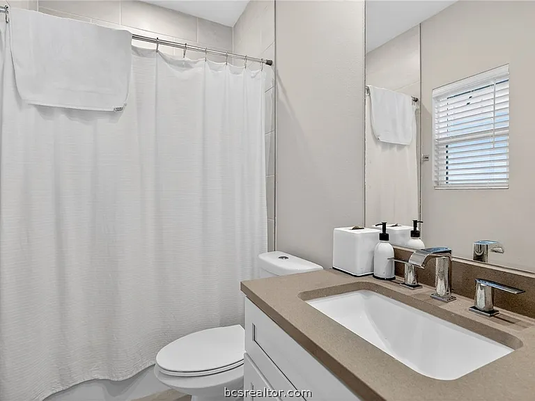 297 Estates Cir — Photo 23