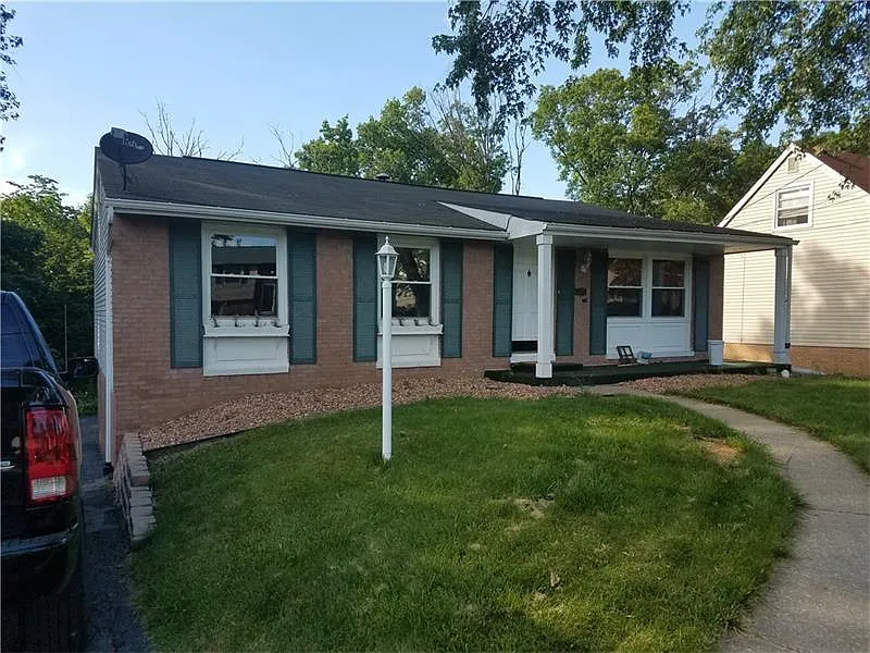 573 Sautter Dr photo 1