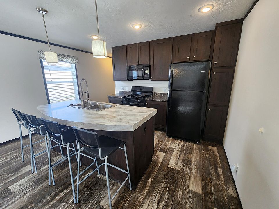 1st image of 4359 Dogwood Blvd #934