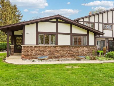 17654 Nassau DRIVE, Brookfield, WI, 53045