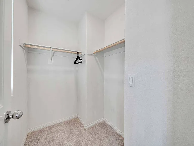 6599 Bryce Canyon Ct — Photo 31