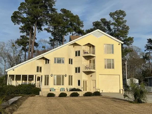 1958 Lake Shore Dr, Manning, SC 29102