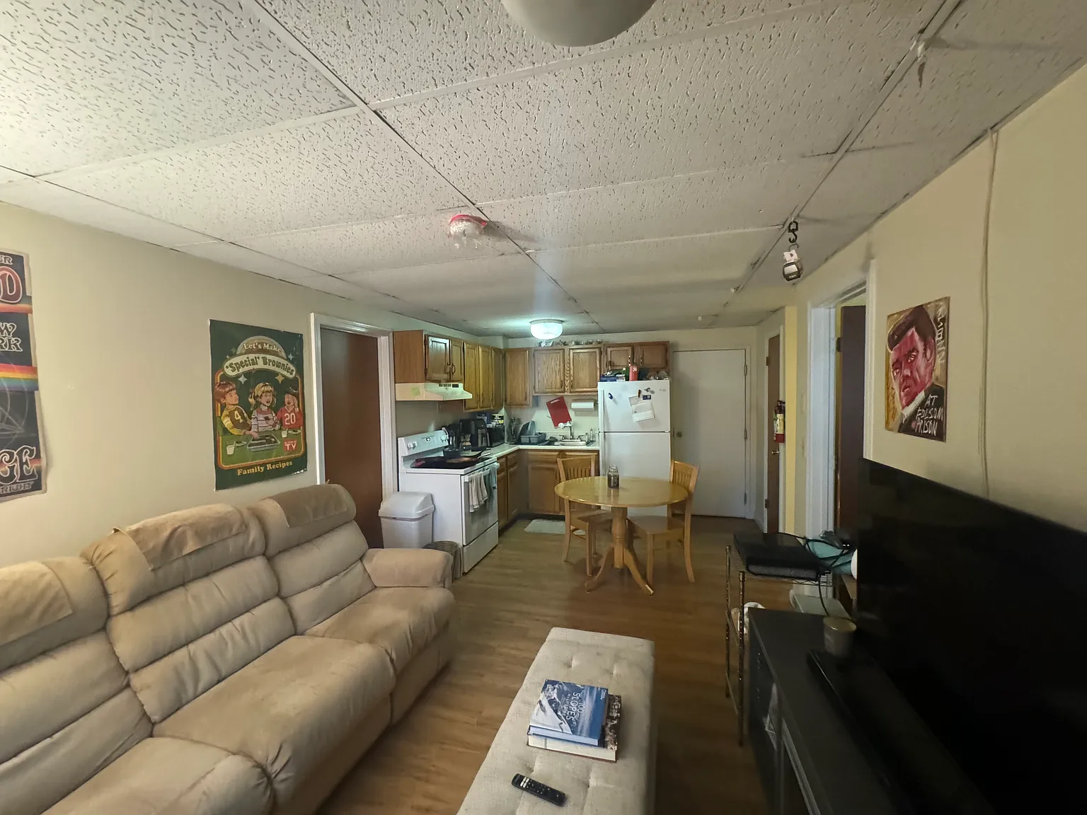 2 bed, $1,890 — Photo 3