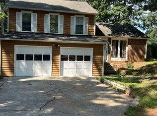 189 Hood Rd, Lilburn, GA 30047