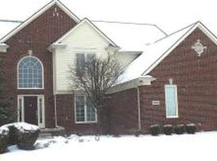 51008 Richard Dr, Plymouth, MI 48170