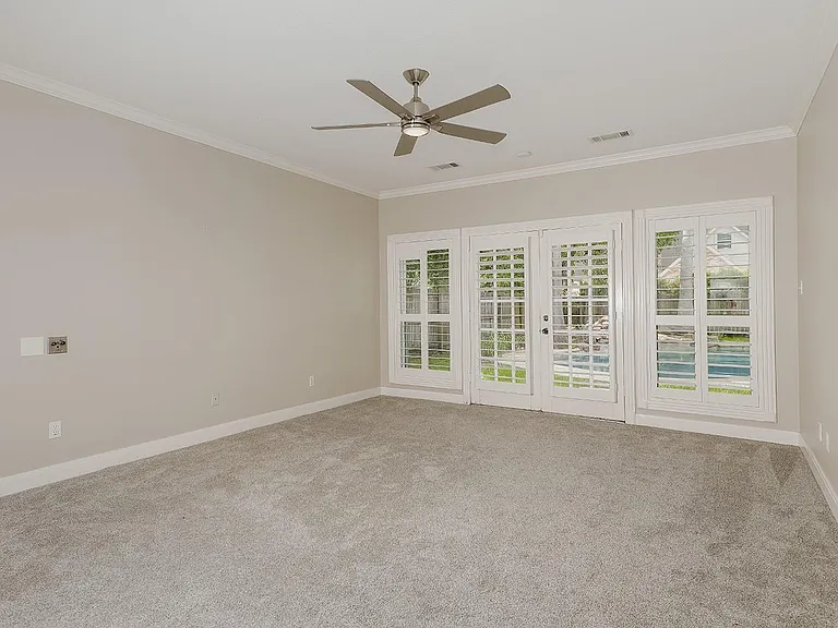 2 Silverstrand Pl — Photo 17