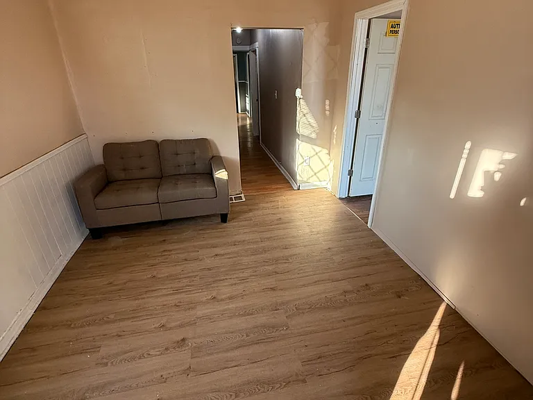 5605 Wabada Ave — Photo 15