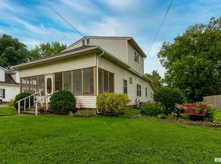 1304 S Buchanan St, Marion, IL 62959