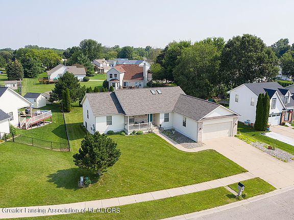 5th image of 2280 Thornwood Dr