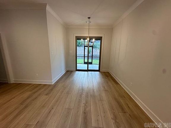 5th image of 134 Woodlands Park Dr