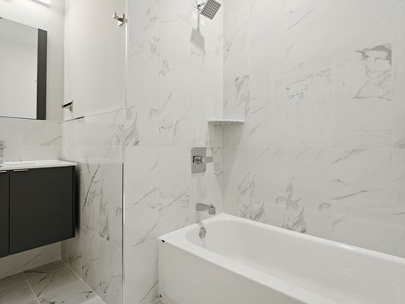 4th image of 2127 E Norris St #4