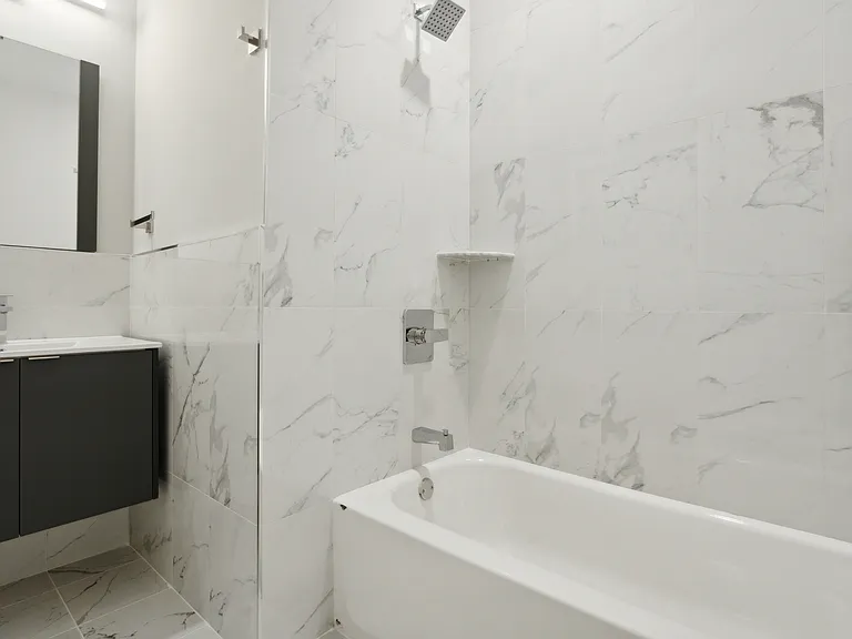 2127 E Norris St #4 — Photo 4