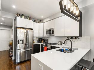 135 Eutaw St #2, Boston, MA 02128