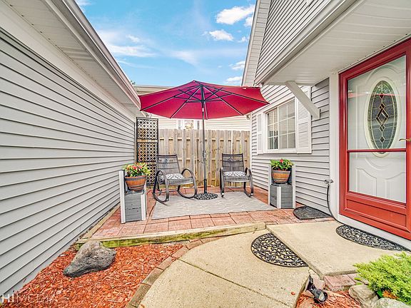 3rd image of 605 Appaloosa Ct