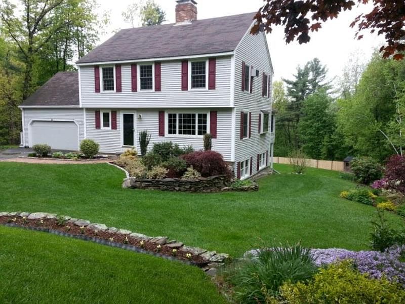 1st image of 28 Jefferson Dr
