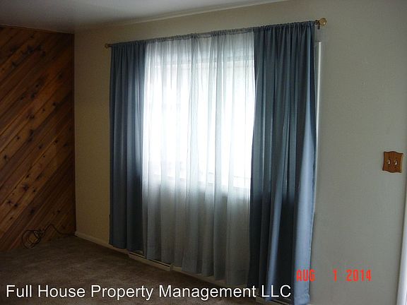 5th image of 17 19th Ave S