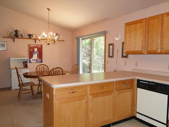5th image of 627 Aber Dr