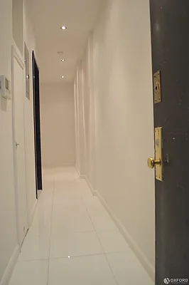 Rented by Oxford Property Group | media 17