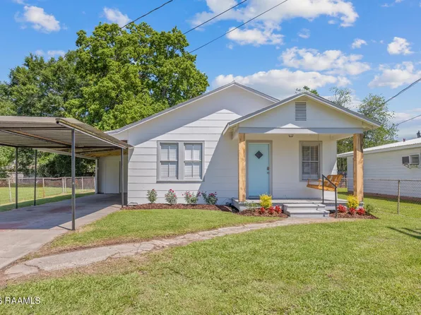 803 Grand Point Hwy, Breaux Bridge, LA 70517