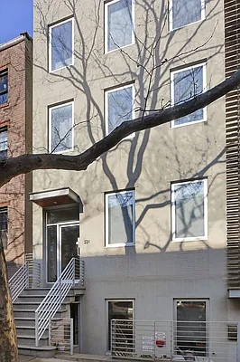 Sold by Corcoran | media 22