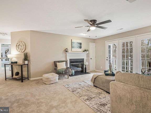 5th image of 7509 Ashby Ln Unit E