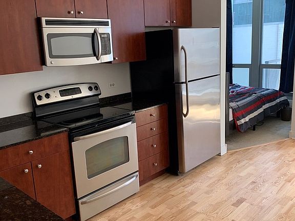 2nd image of 565 W Quincy St Unit 1011