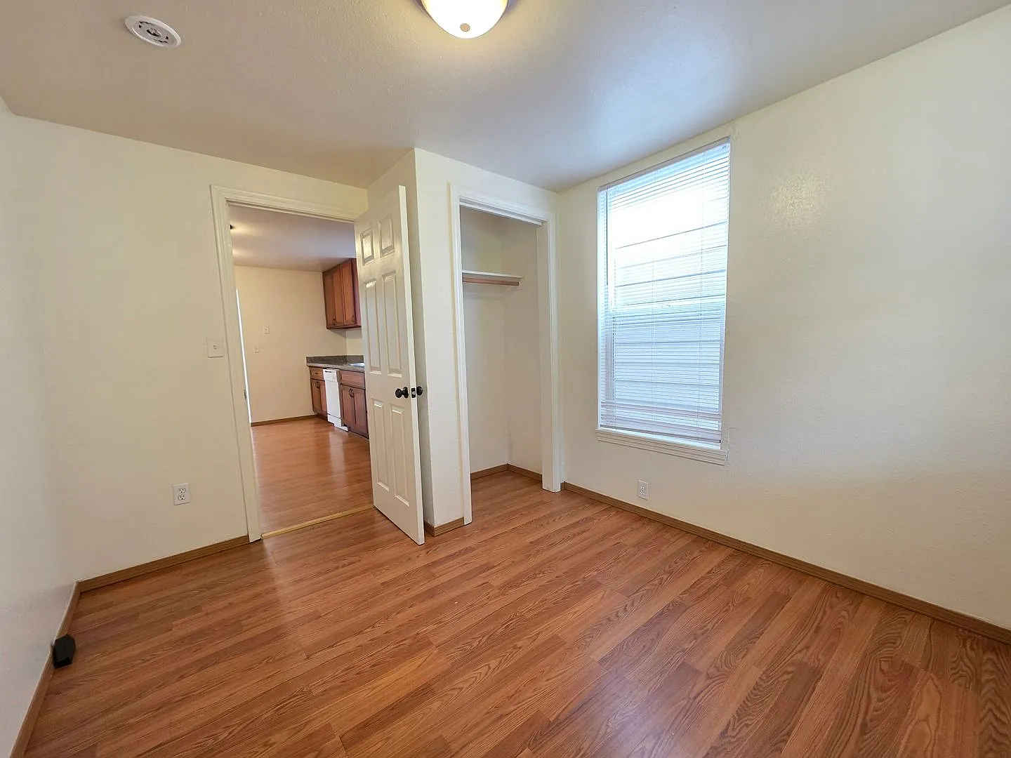 616 South Ainsworth Ave A&B — Photo 4