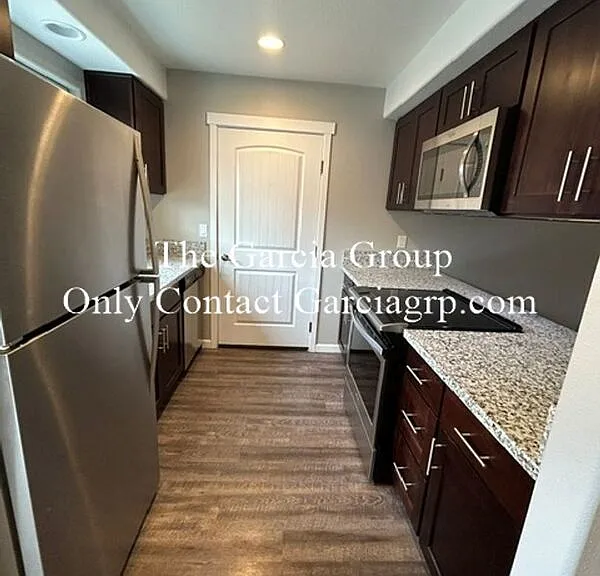 15464 SE East Ave — Photo 2