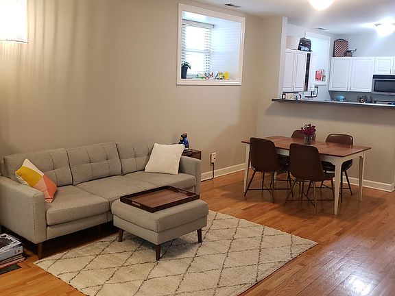 5th image of 4657 N Hermitage Ave APT G