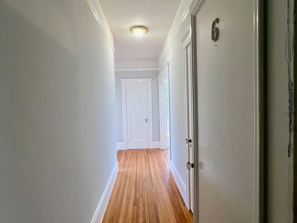 1st image of 1096 Fulton St APT 6