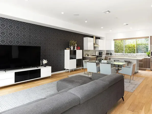 6728 W Hepburn Way, Los Angeles, CA 90038