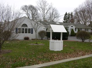 4 Azalea Dr, Westerly, RI 02891