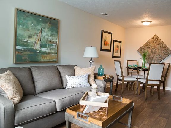 4th image of 2725 Forrester Ct #2B-1Ba-912Sqft