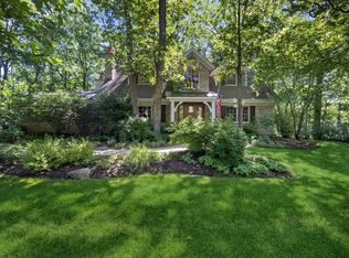 1485 Chippewa Ln, Deerfield, IL