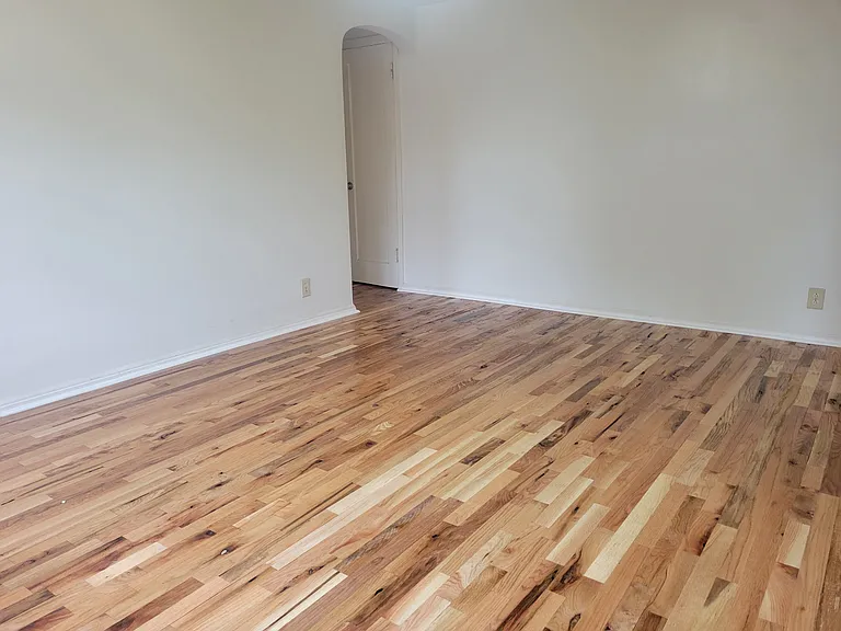 99 Cummins St #2 — Photo 15