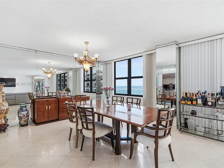 9801 Collins Ave #14D — Photo 31