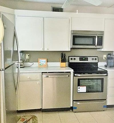 4th image of 7645 Sun Island Dr S APT 308
