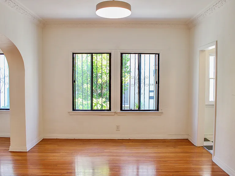 361 N Sierra Bonita Ave #A — Photo 8