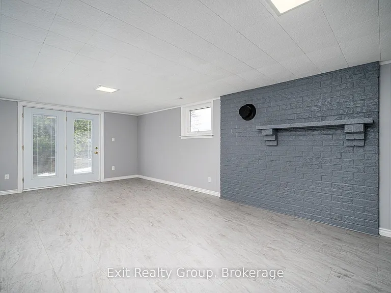 217 Massassauga Rd — Photo 15