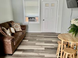 48 Rampasture Rd APT 10, Hampton Bays, NY 11946