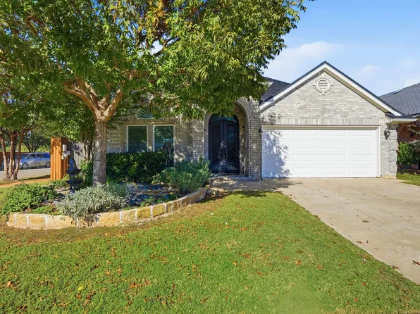 12701 Beech Tree Ln, Fort Worth, TX 76114