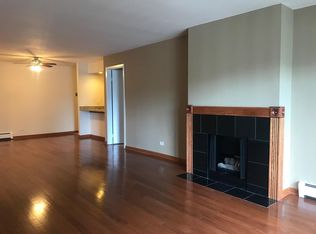 2080 Hassell Rd APT 310, Hoffman Estates, IL 60169